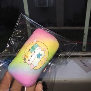Sponge finger squishy